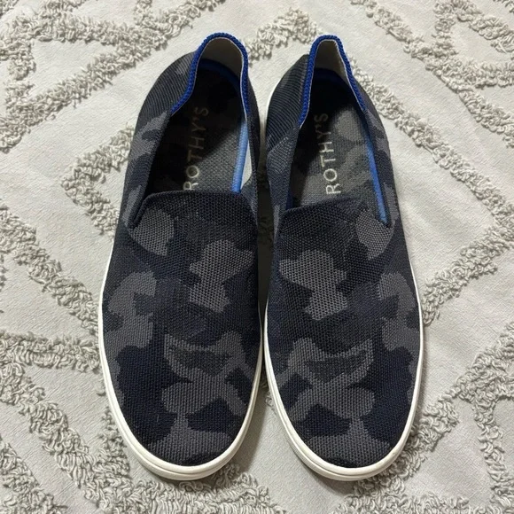 Rothy’s The Original Slip-On Sneaker size 8.5 - Picture 1 of 11